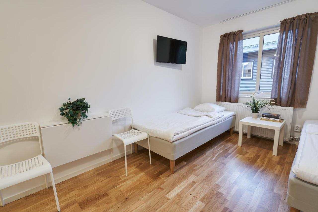 Balsta Apartment Hotel Екстер'єр фото